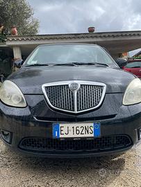 Lancia Ypsilon unyca