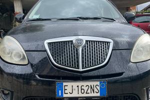 Lancia Ypsilon unyca