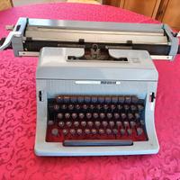 Olivetti  Linea 88 macchina da scrivere