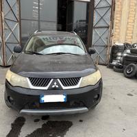 Ricambi Mitsubishi Outlander 2.0 D-ID 140cv del 20