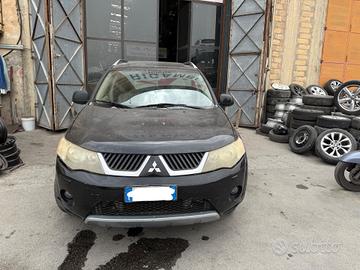 Ricambi Mitsubishi Outlander 2.0 D-ID 140cv del 20