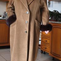 Cappotto in lana di cammello 