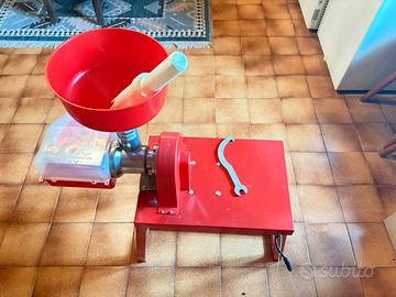 Spremipomodoro per salsa