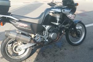 Honda XRV 750 Africa Twin - 1999