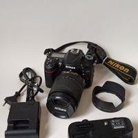 REFLEX NIKON D7200 OBIETTIVO 18-140 E BATTERY GRIP