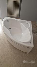 Vasca da bagno angolare