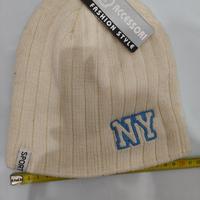 cappello bianco NY nuovo 19x21cm taglia unica