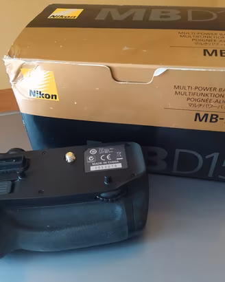 Nikon MB-D15 Battery Grip D7100 + Batteria EN EL15