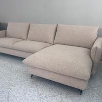 DIVANO LETTO CON PENISOLA