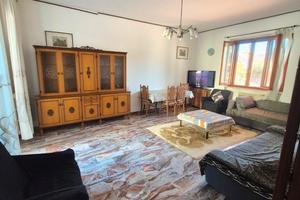 🏡 Appartamento con 3 camere da letto
