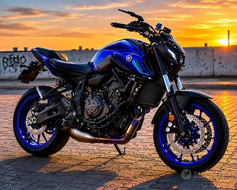 Yahama mt 07 akrapovic 2023