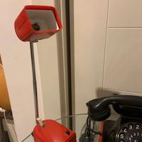 lampada pieghevole anni '70 ZOT Targetti rossa