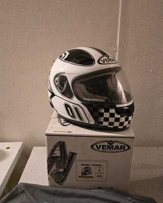 Caschi, stivali e borsa da moto usati pochissimo