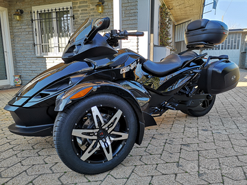 Can - am spyder rs limited edition carbon