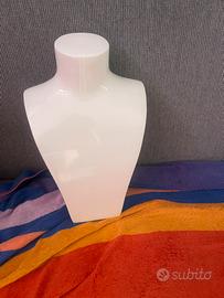 Set di espositori per collane e anelli o bracciali