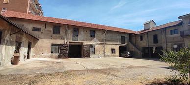 CASA INDIPENDENTE A LONATE POZZOLO
