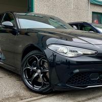 ALFA ROMEO GIULIA 2.0 TURBO VELOCE AT8 Q4 280CV - 