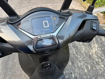 Scooter honda sh 150i