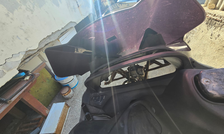 Kymco xciting 400i incidentato