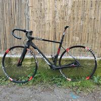 kit telaio carbonio disk con ruote