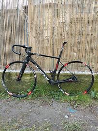 kit telaio carbonio disk con ruote