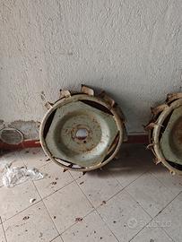 Ruote a gabbia in ferro per motocoltivatore 