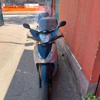 HONDA SH 300 ANNO 2007 EURO 900.00
