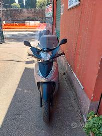 HONDA SH 300 ANNO 2007 EURO 900.00