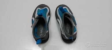 Scarpe mare/spiaggia/scoglio Aquasplash numero 25