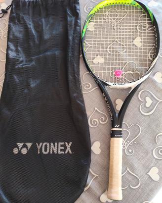 Racchetta da Tennis Yonex ! 