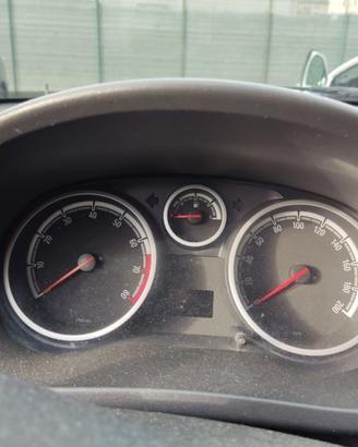 Quadro strumenti OPEL CORSA D 1229cc benz 2011