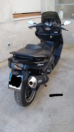 Yamaha Tmax
