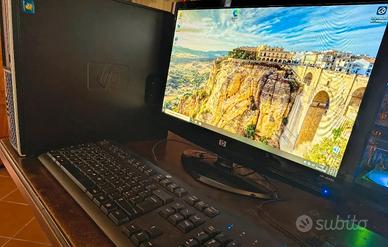 PC Fisso HP Compaq 6000 Pro SFF + Monitor HP 19" 