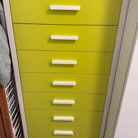 Cassettiera settimanale