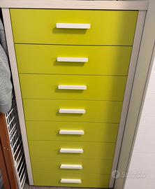 Cassettiera settimanale