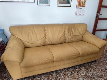 Divano letto pelle tre posti Divani e Divani