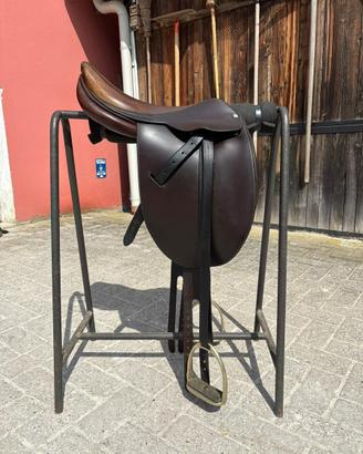 Sella da dressage