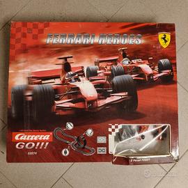 Pista Ferrari giocattolo 