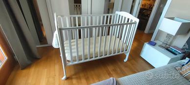 Lettino legno bianco  + materasso anti acario