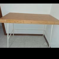 Scrivania Ikea