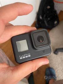 GoPro HERO 8 Black + MEGA KIT Accessori