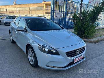 Volvo V40 D2 1.6 Diesel 115 cavalli 2013 Retrocame