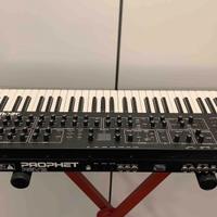 SEQUENTIAL PROPHET REV2 8 VOICE GARANZIA 12 MESI