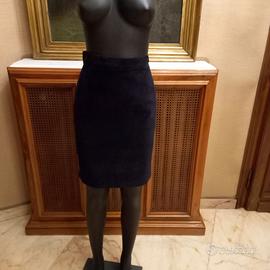 Gonna blu in vera pelle. Taglia S