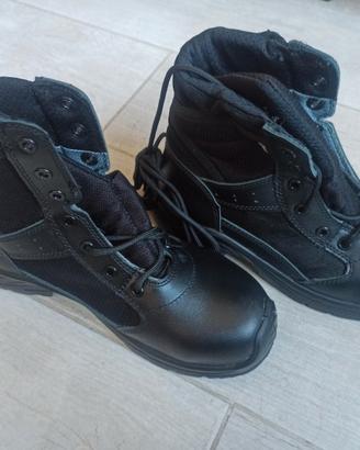 Stivali in pelle antinfortunistici certificati S3