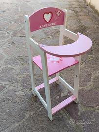 Seggiolone in legno per bambole
