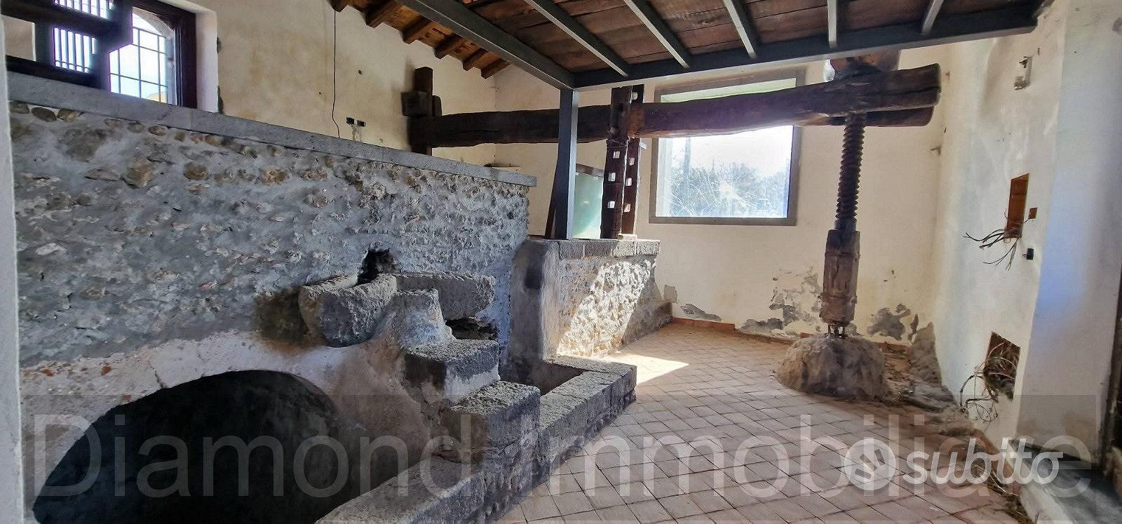 Casale ristrutturato con terreno DOC Solicchiata - Vista 5