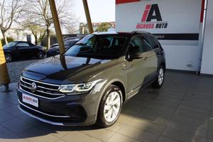 Volkswagen Tiguan 2.0 TDI 150 CV SCR DSG Elegance