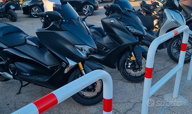 tmax Yamaha 