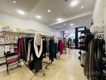 NEGOZIO LOCATO in CENTRO